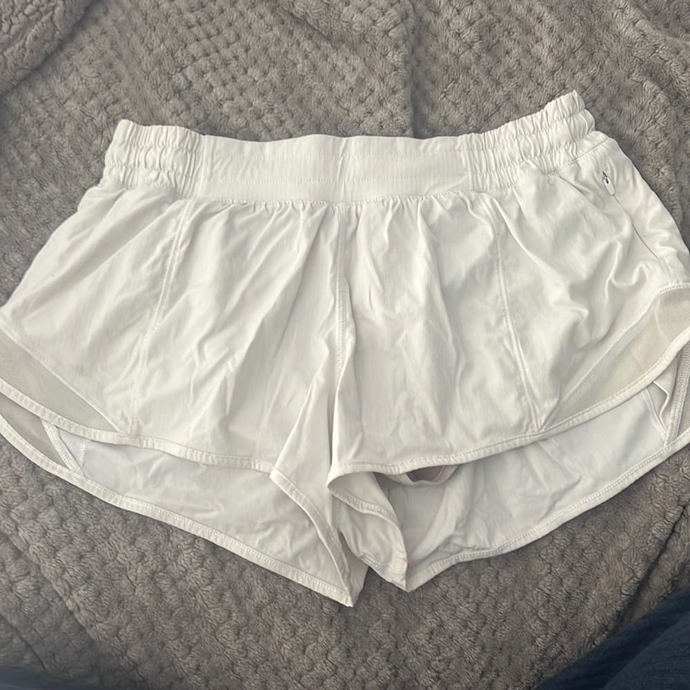 size 8 white lulu 2.5